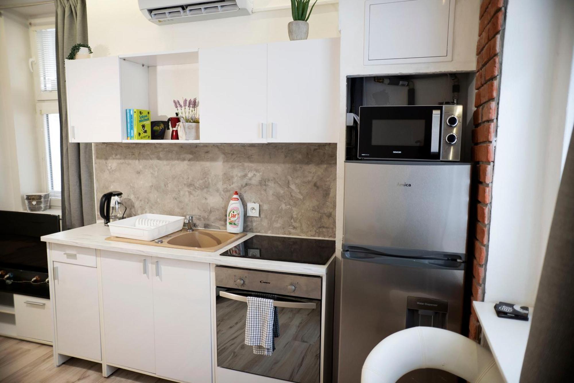 ברטיסלאבה New Stylish Place For Couple מראה חיצוני תמונה